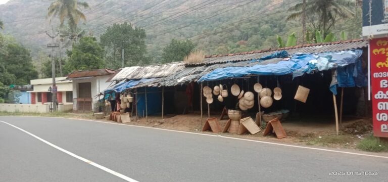 ‘എന്തെങ്കിലും സംഭവിച്ചാല്‍ ഈ ഫോറസ്റ്റ് സ്‌റ്റേഷന്‍ മാത്രമല്ല ഞങ്ങളെയും നാട്ടുകാര്‍ പച്ചയോടെ കത്തിക്കും’